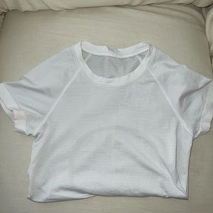 White Lululemon Swiftly Tech